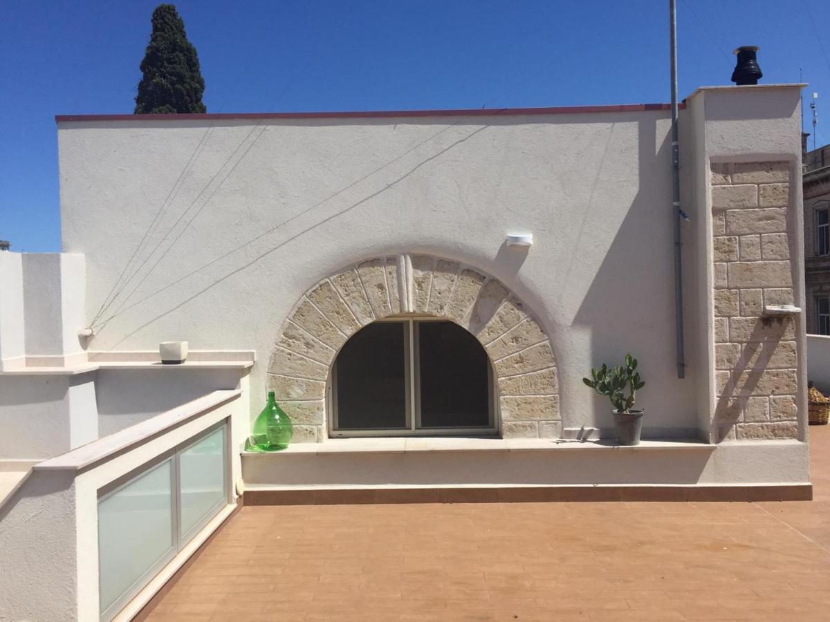 Palazzo Romanelli B&B Trani Zewnętrze zdjęcie