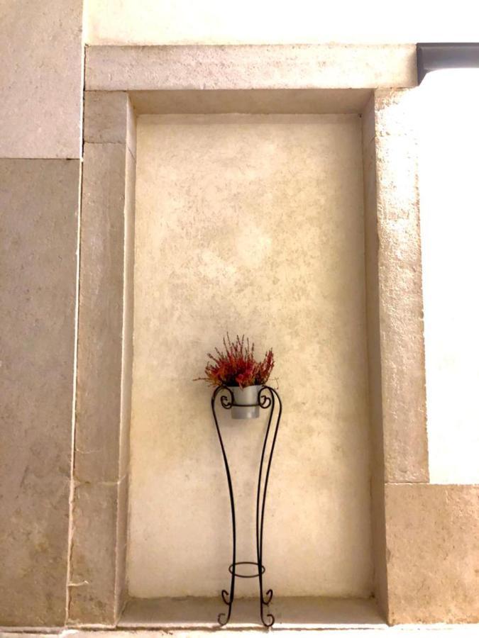 Palazzo Romanelli B&B Trani Zewnętrze zdjęcie