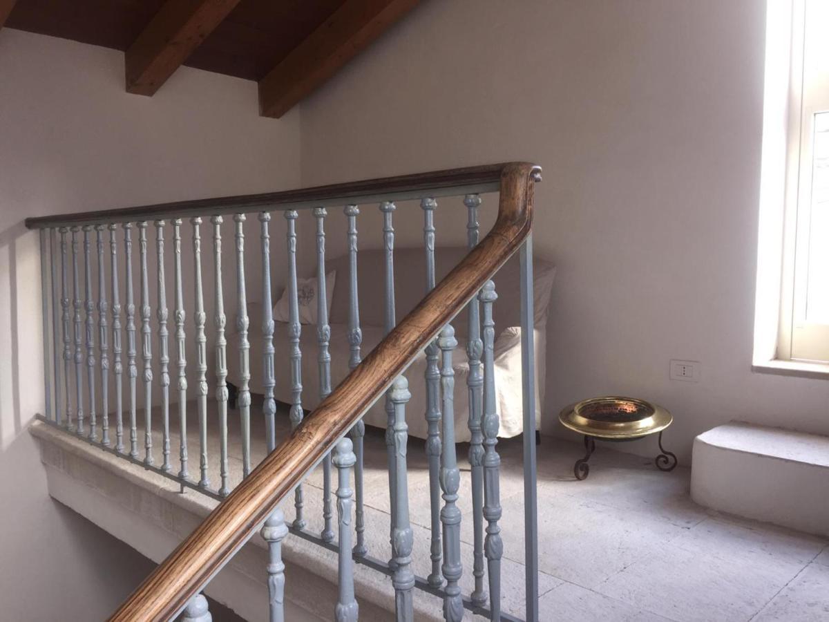 Palazzo Romanelli B&B Trani Zewnętrze zdjęcie