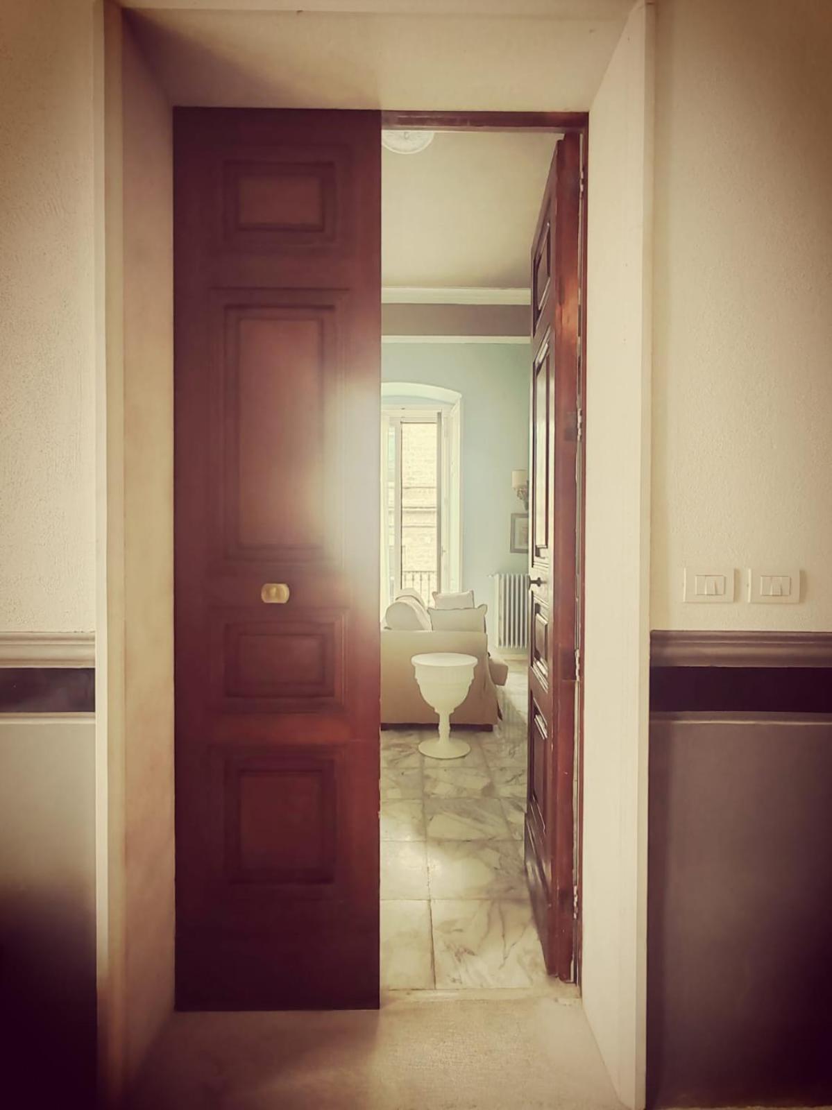 Palazzo Romanelli B&B Trani Zewnętrze zdjęcie